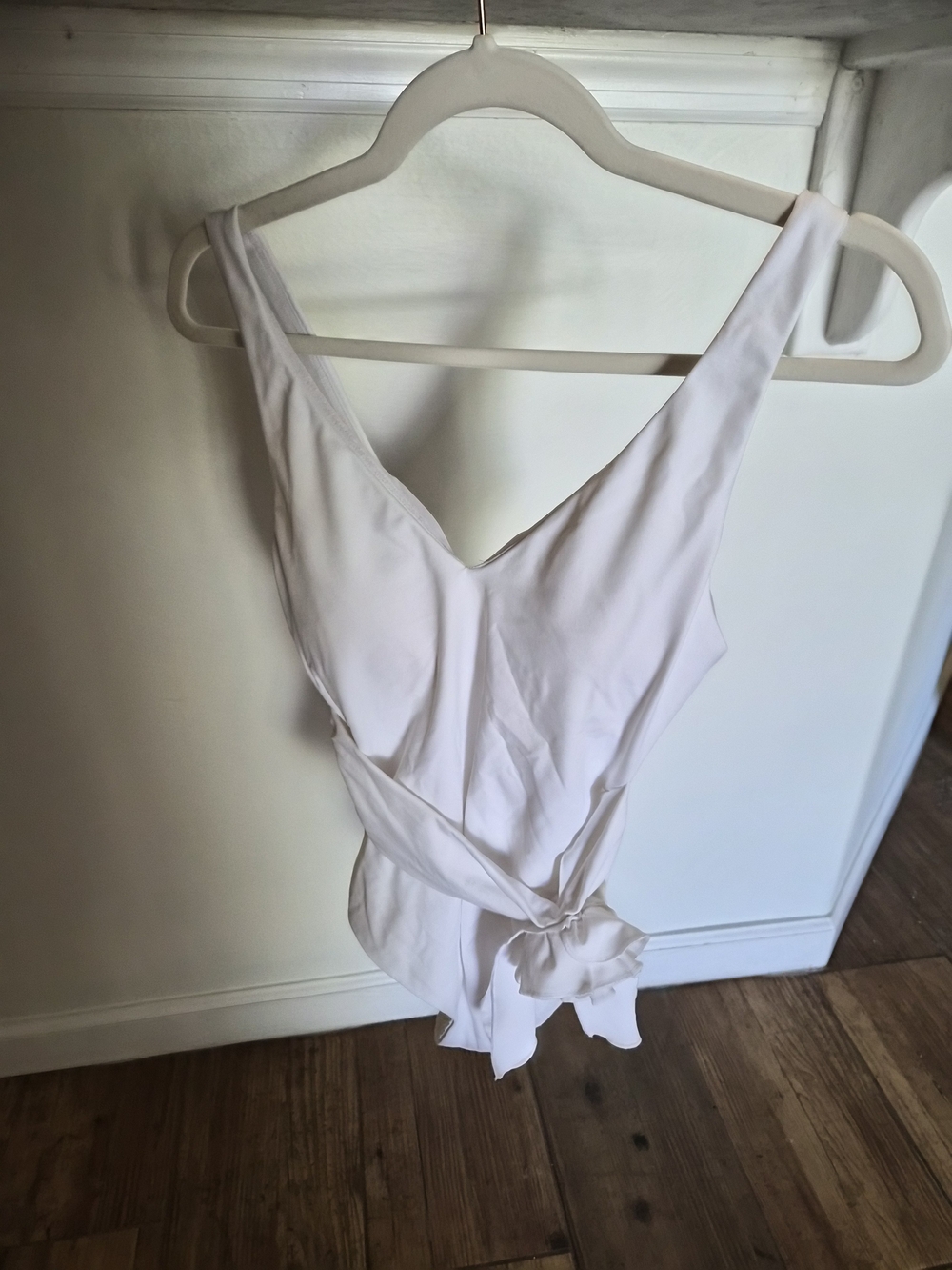 Andie Swim Bridal Rose White V-Neck One-Piece Swimsuit with Floral Waist Detail - Picture 2 of 9